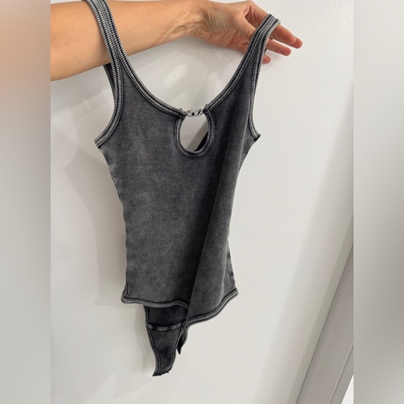 Diesel Ufby-D-Oval-Cotton-Rib-Bodysuit Gray Bodysuit with Keyhole Cutout - Picture 5 of 5